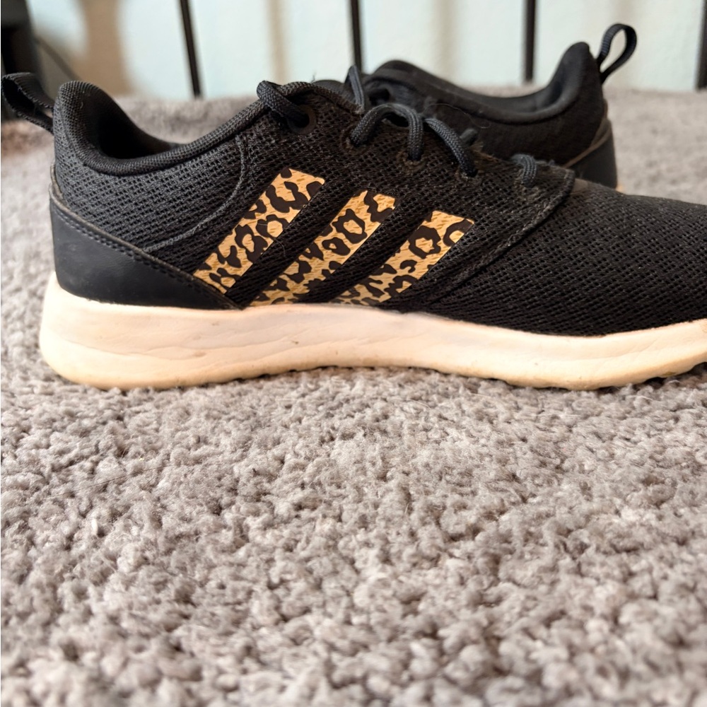 Adidas Cloudfoam Sneakers Womens 8 Black Leopard Stripe Running Shoes Comfort - Picture 8 of 11